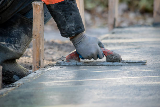 Best Concrete Driveway Installation in Rossmoyne, OH