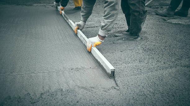 Best Concrete Sealing and Maintenance in Rossmoyne, OH